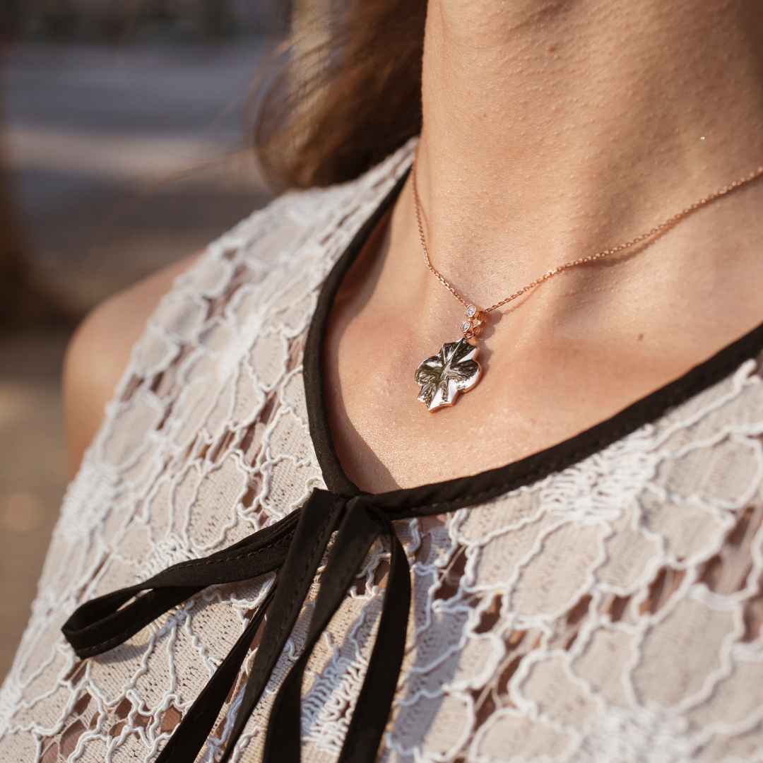 Regal - Rose Gold Necklace - Ksenia Mirella Jewellery 