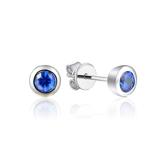18ct White or Yellow Gold Blue Sapphire Stud Earrings